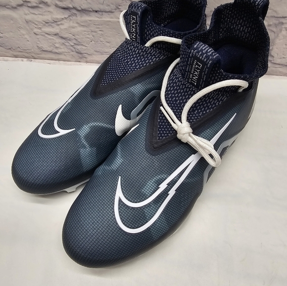 Men's Nike Alpha Menace Elite 3 Football Cleats DM1792-400 Size 10.5 - Picture 8 of 9